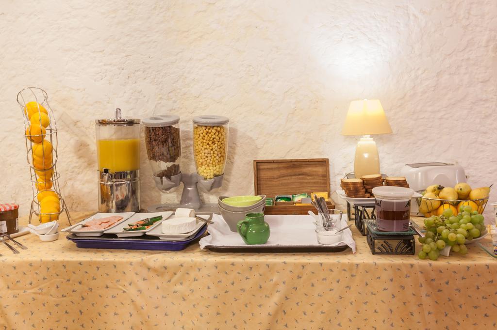 Logis Auberge La Cremaillere Villandraut Esterno foto